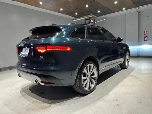 2017 Jaguar F-PACE S