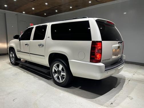 2013 Chevrolet Suburban 1500 LTZ