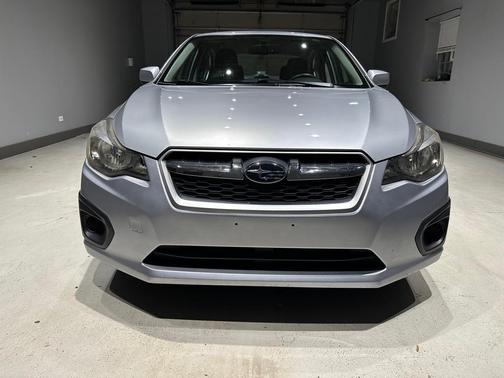 2012 Subaru Impreza 2.0i Premium