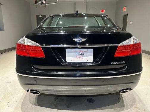 2010 Hyundai Genesis 3.8