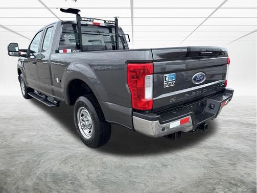 Magnetic Metallic 2017 Ford F-250 XL