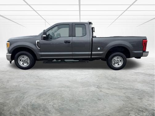 Magnetic Metallic 2017 Ford F-250 XL