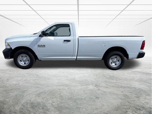 Bright White Clearcoat 2017 RAM 1500 Tradesman