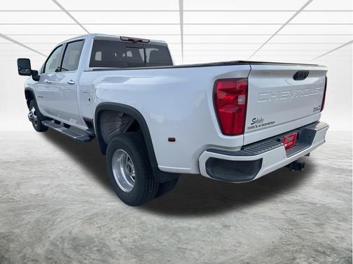 Iridescent Pearl Tricoat 2021 Chevrolet Silverado 3500 High Country