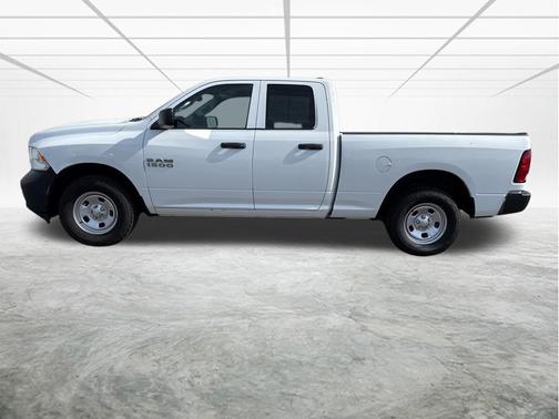 Bright White Clearcoat 2017 RAM 1500 Tradesman
