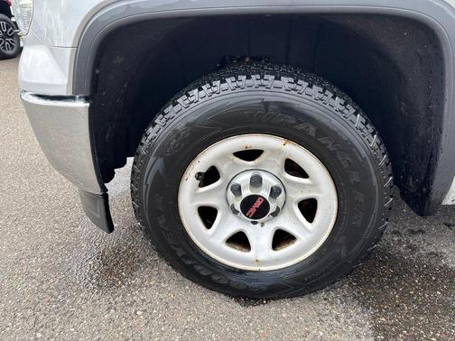Quicksilver Metallic 2015 GMC Sierra 1500 Base