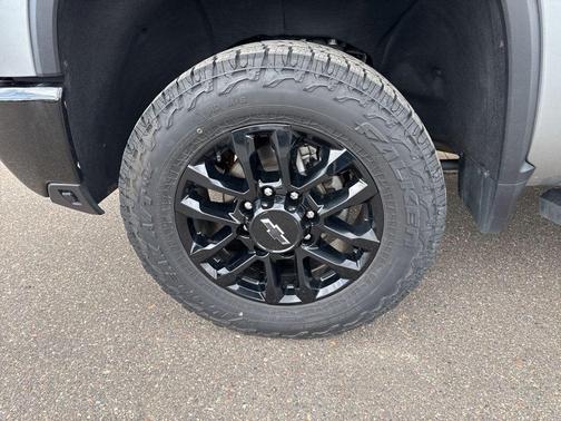 Sterling Gray Metallic 2025 Chevrolet Silverado 3500 LT