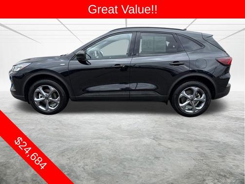 Agate Black Metallic 2025 Ford Escape ST-Line Select