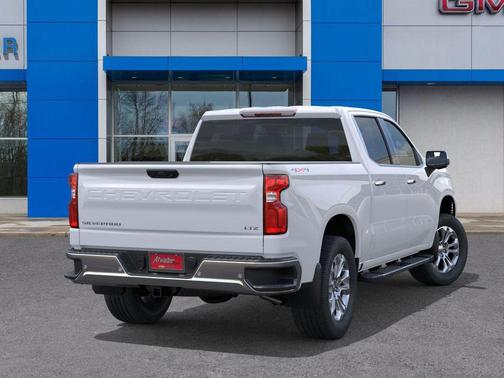 Polar White Tricoat 2026 Chevrolet Silverado 1500 LTZ