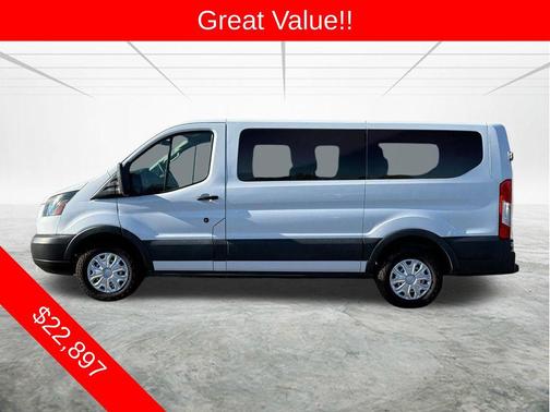 Oxford White 2016 Ford Transit-150 XL