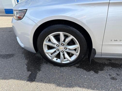 Silver Ice Metallic 2016 Chevrolet Impala LT