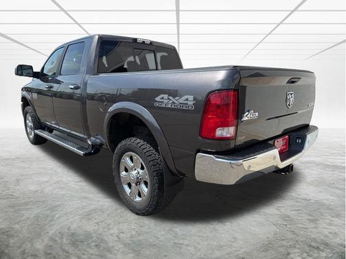 Granite Crystal Metallic Clearcoat 2017 RAM 2500 Big Horn Crew Cab 4x4 6'4' Box