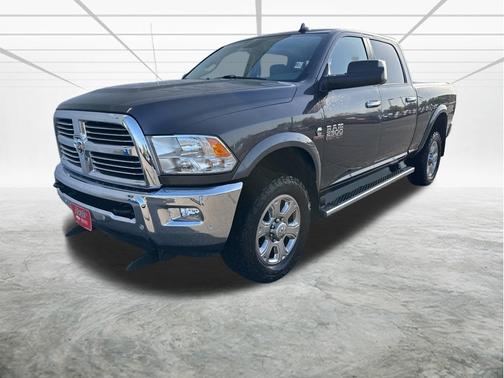 Granite Crystal Metallic Clearcoat 2017 RAM 2500 Big Horn Crew Cab 4x4 6'4' Box