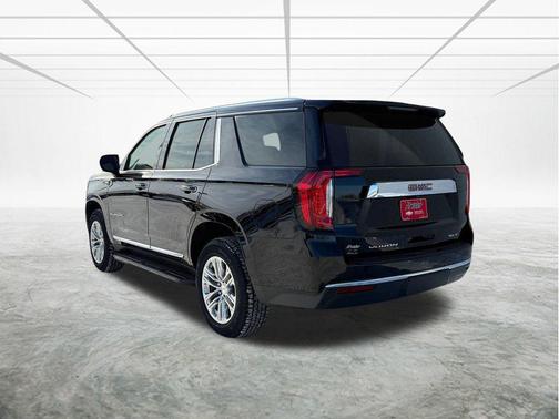 Onyx Black 2021 GMC Yukon SLT