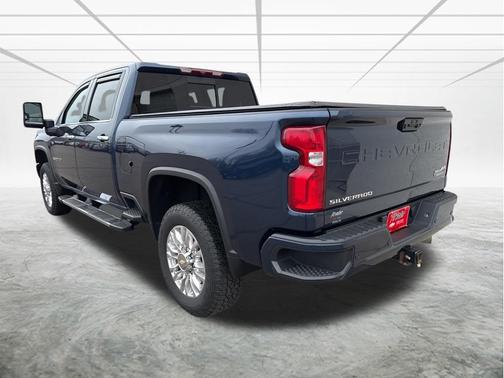 Northsky Blue Metallic 2022 Chevrolet Silverado 3500 High Country