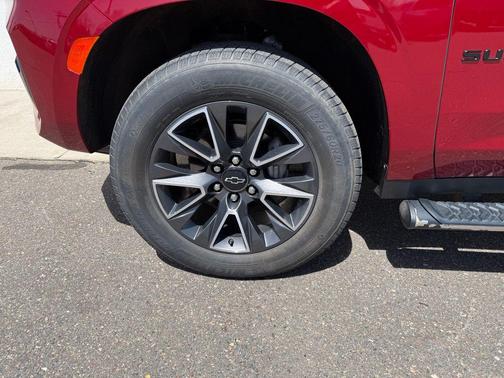 Cherry Red Tintcoat 2021 Chevrolet Suburban 4WD Z71