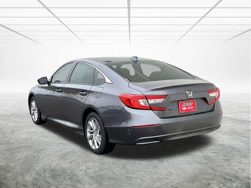 Lunar Silver Metallic 2018 Honda Accord LX