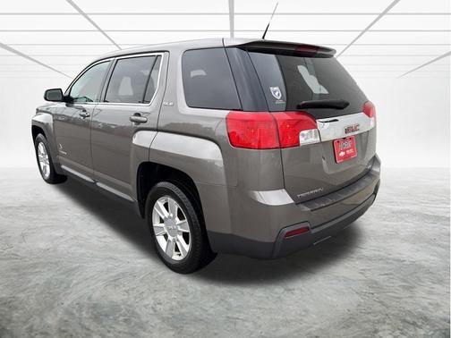 Mocha Steel Metallic 2011 GMC Terrain SLE-1