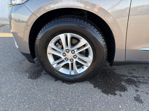 Pepperdust Metallic 2018 Buick Enclave Premium