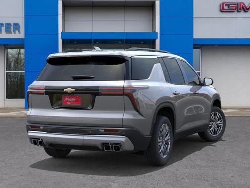 Sterling Gray Metallic 2026 Chevrolet Traverse LT