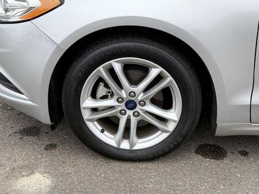 Ingot Silver 2018 Ford Fusion Hybrid S