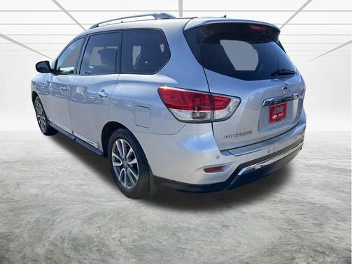 Brilliant Silver 2014 Nissan Pathfinder SL