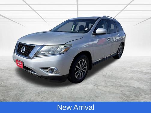 Brilliant Silver 2014 Nissan Pathfinder SL