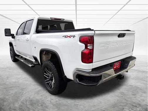 Summit White 2021 Chevrolet Silverado 2500 LT