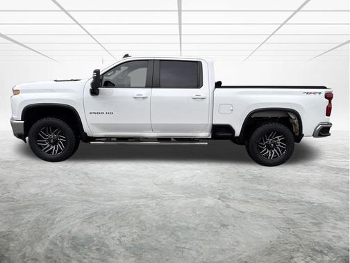 Summit White 2021 Chevrolet Silverado 2500 LT