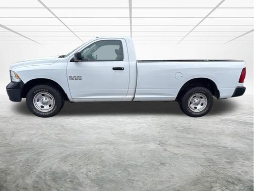 Bright White Clearcoat 2017 RAM 1500 Tradesman