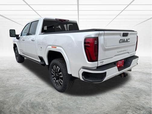 White Frost Tricoat 2025 GMC Sierra 3500 Denali