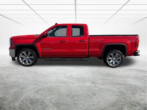 Cardinal Red 2018 GMC Sierra 1500 SLE