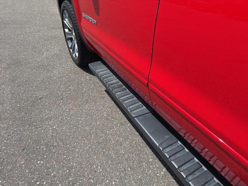 Cardinal Red 2018 GMC Sierra 1500 SLE