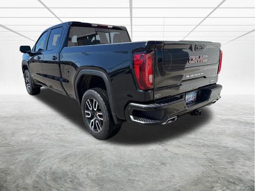 Onyx Black 2023 GMC Sierra 1500 AT4