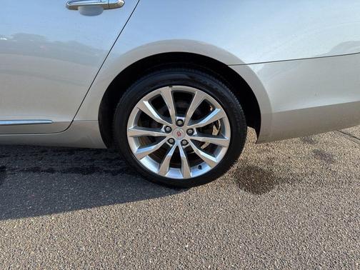 Silver Coast Metallic 2015 Cadillac XTS Luxury