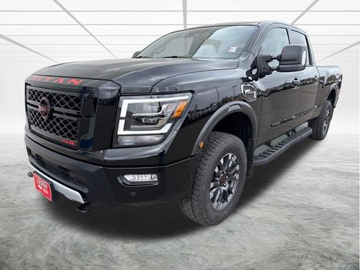 Super Black 2023 Nissan Titan XD PRO-4X