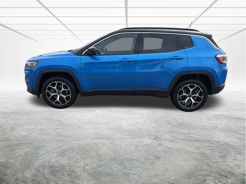 Hydro Blue Pearlcoat 2025 Jeep Compass Limited