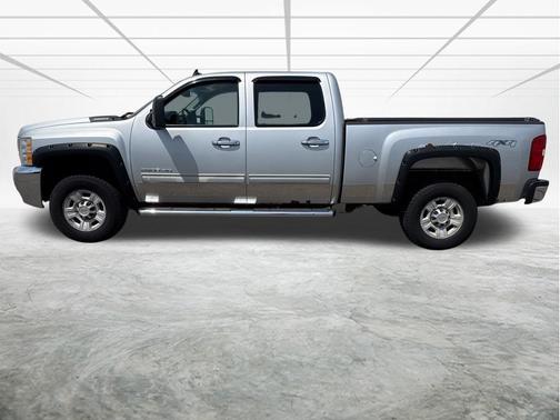 Sheer Silver Metallic 2010 Chevrolet Silverado 2500 LT