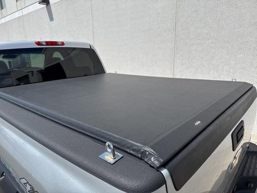 Sheer Silver Metallic 2010 Chevrolet Silverado 2500 LT