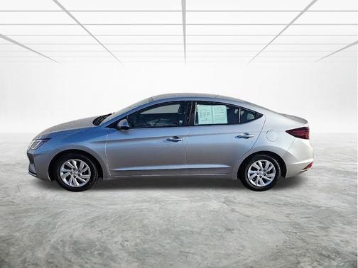 Stellar Silver 2020 Hyundai ELANTRA SE