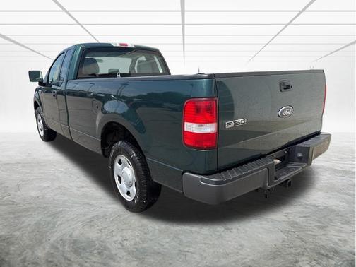 Forest Green Clearcoat Metallic 2007 Ford F-150 XL