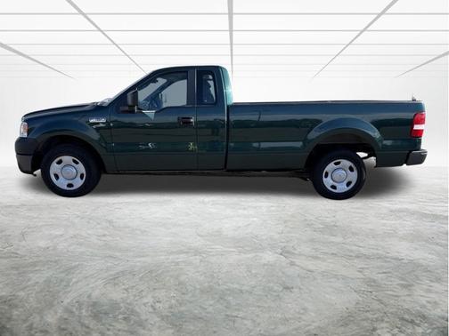 Forest Green Clearcoat Metallic 2007 Ford F-150 XL