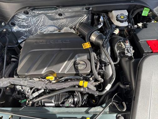 Cypress Gray 2025 Chevrolet Trax LT