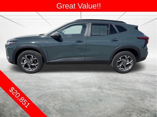 Cypress Gray 2025 Chevrolet Trax LT