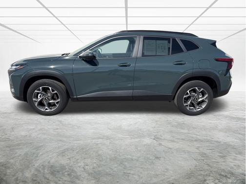 Cypress Gray 2025 Chevrolet Trax LT
