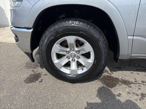 Billet Silver Metallic Clearcoat 2020 RAM 1500 Laramie