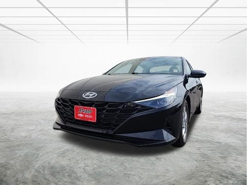 Phantom Black 2021 Hyundai ELANTRA SE