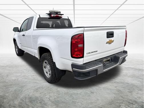 Summit White 2016 Chevrolet Colorado WT