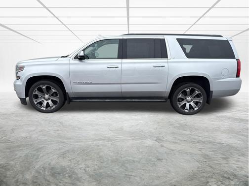2018 Chevrolet Suburban LT