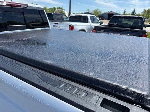 Summit White 2024 Chevrolet Silverado 3500 High Country